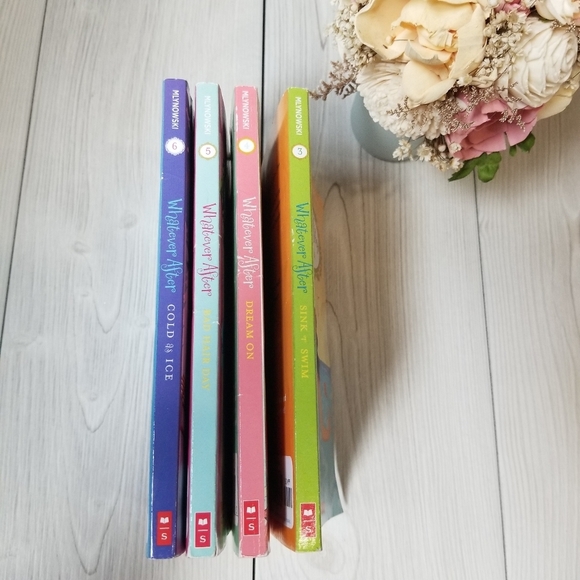 Whatever After books (set of 4) - Picture 5 of 7